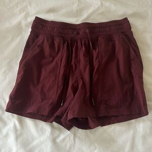 Lululemon Dance Studio Shorts - Maroon